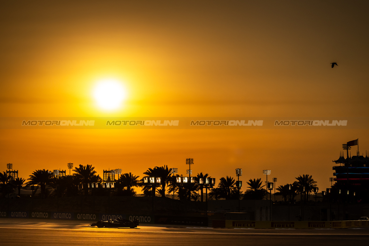 TEST BAHRAIN GIORNO_1