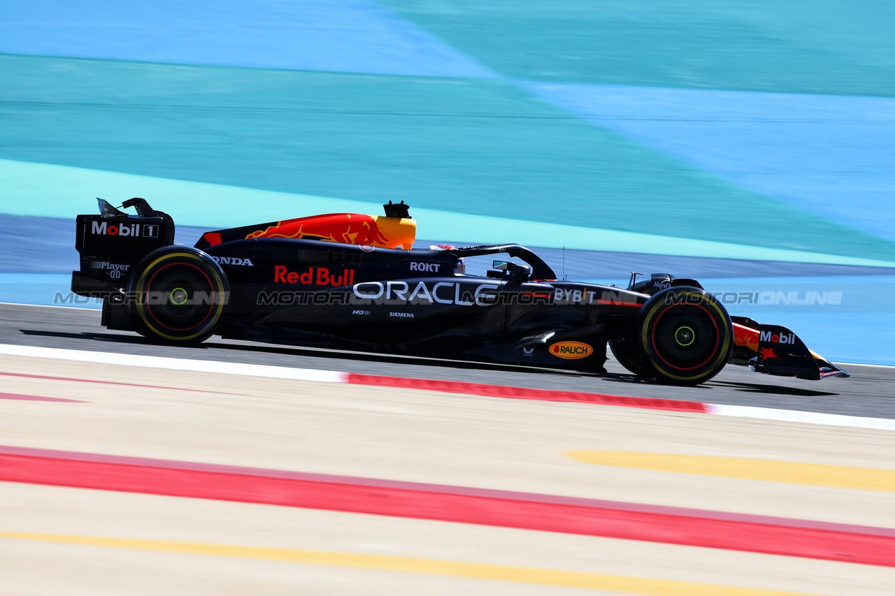 TEST BAHRAIN GIORNO_1