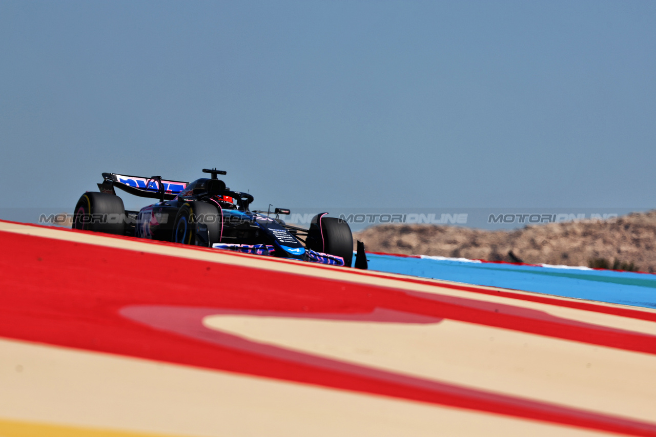 TEST BAHRAIN, Esteban Ocon (FRA) Alpine F1 Team A524.

21.02.2024. Formula 1 Testing, Sakhir, Bahrain, Day One.

- www.xpbimages.com, EMail: requests@xpbimages.com © Copyright: Charniaux / XPB Images