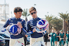 TEST BAHRAIN, (L to R): Alexander Albon (THA) Williams Racing e Logan Sargeant (USA) Williams Racing.
21.02.2024. Formula 1 Testing, Sakhir, Bahrain, Day One.
- www.xpbimages.com, EMail: requests@xpbimages.com © Copyright: Bearne / XPB Images