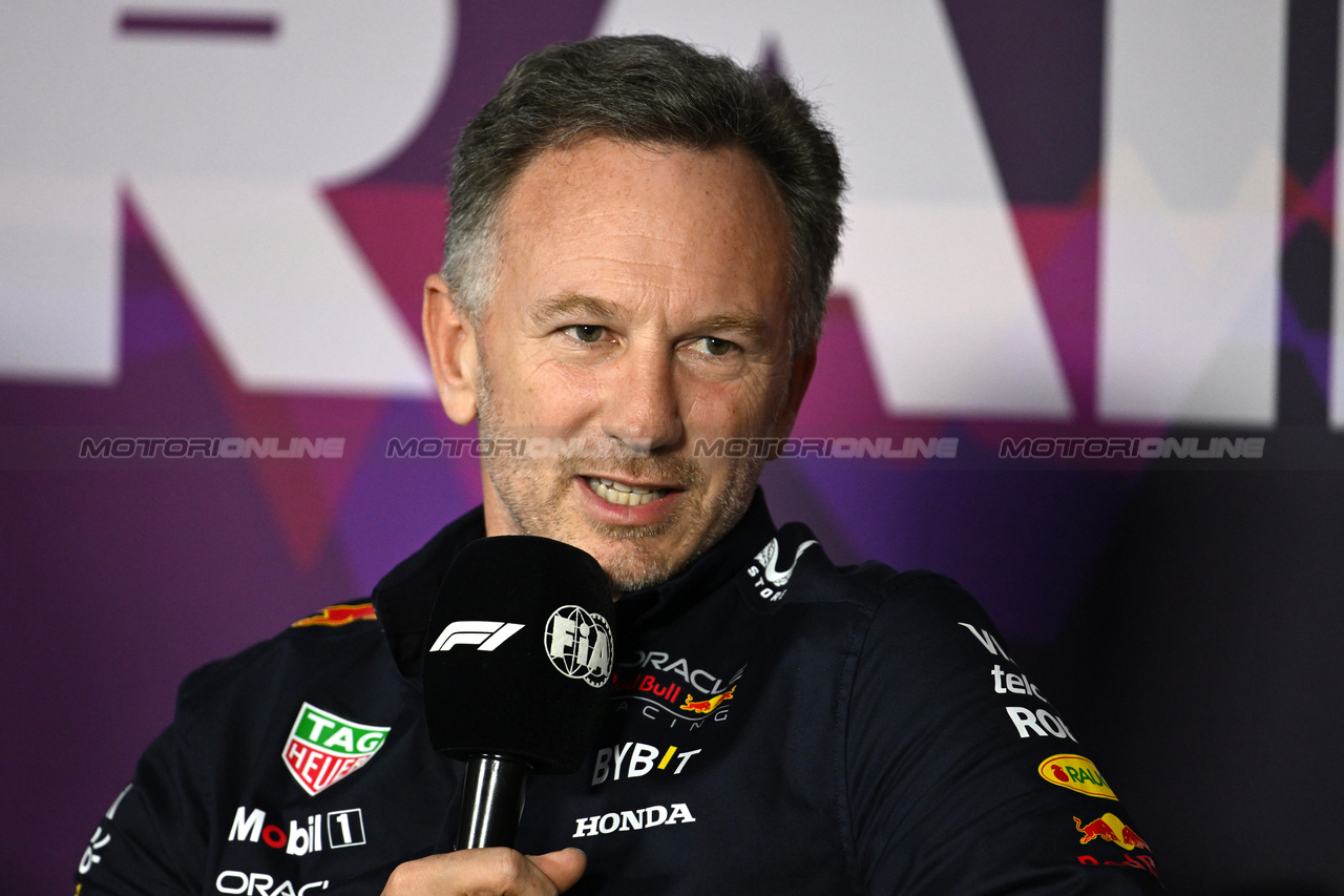 TEST BAHRAIN, Christian Horner (GBR) Red Bull Racing Team Principal in the FIA Press Conference.

22.02.2024. Formula 1 Testing, Sakhir, Bahrain, Day Two.

- www.xpbimages.com, EMail: requests@xpbimages.com © Copyright: XPB Images