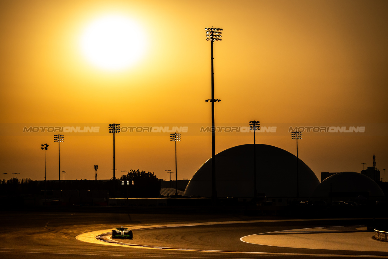 TEST BAHRAIN, Valtteri Bottas (FIN) Sauber C44.

22.02.2024. Formula 1 Testing, Sakhir, Bahrain, Day Two.

- www.xpbimages.com, EMail: requests@xpbimages.com © Copyright: Bearne / XPB Images