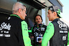 TEST BAHRAIN, Xevi Pujolar (ESP) Sauber Head of Trackside Engineering (Left) with Zhou Guanyu (CHN) Sauber (Right).
22.02.2024. Formula 1 Testing, Sakhir, Bahrain, Day Two.
- www.xpbimages.com, EMail: requests@xpbimages.com © Copyright: Batchelor / XPB Images