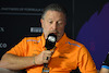 TEST BAHRAIN, Zak Brown (USA) McLaren Executive Director in the FIA Press Conference.
22.02.2024. Formula 1 Testing, Sakhir, Bahrain, Day Two.
- www.xpbimages.com, EMail: requests@xpbimages.com © Copyright: XPB Images