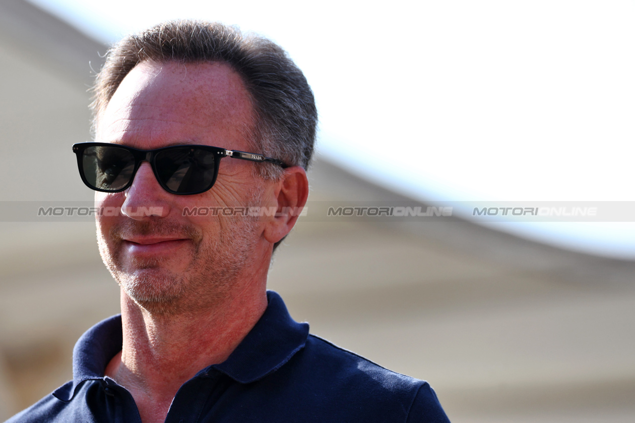 TEST BAHRAIN, Christian Horner (GBR) Red Bull Racing Team Principal.

23.02.2024. Formula 1 Testing, Sakhir, Bahrain, Day Three.

 - www.xpbimages.com, EMail: requests@xpbimages.com © Copyright: Coates / XPB Images