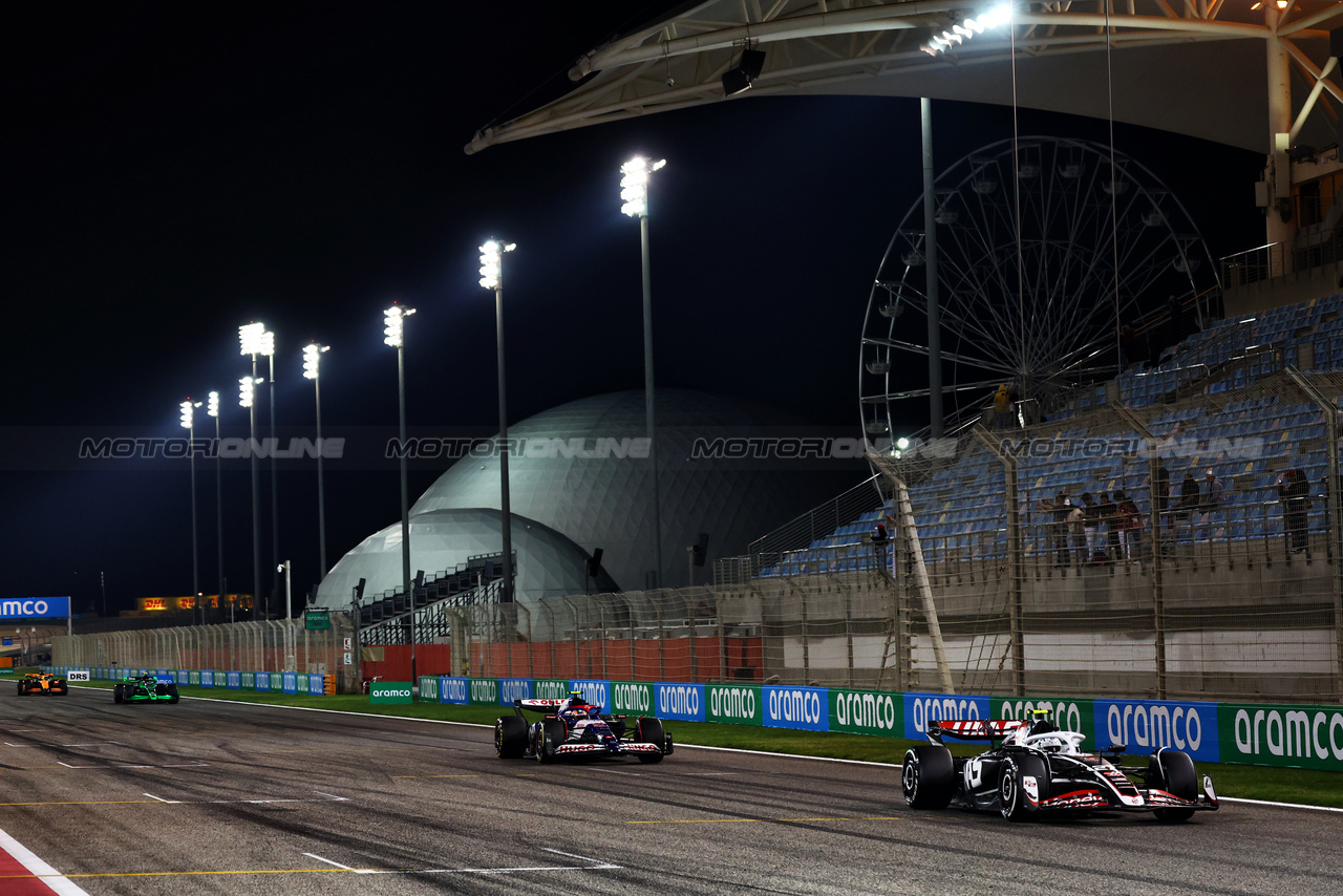 TEST BAHRAIN, Nico Hulkenberg (GER) Haas VF-24 - partenza procedure systems check at the end of the test.

23.02.2024. Formula 1 Testing, Sakhir, Bahrain, Day Three.

- www.xpbimages.com, EMail: requests@xpbimages.com © Copyright: Batchelor / XPB Images
