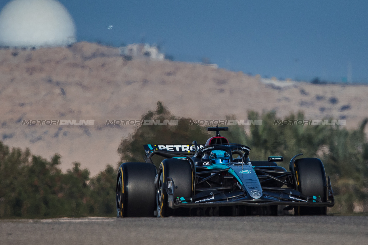 TEST BAHRAIN, George Russell (GBR) Mercedes AMG F1 W15.

23.02.2024. Formula 1 Testing, Sakhir, Bahrain, Day Three.

- www.xpbimages.com, EMail: requests@xpbimages.com © Copyright: Bearne / XPB Images