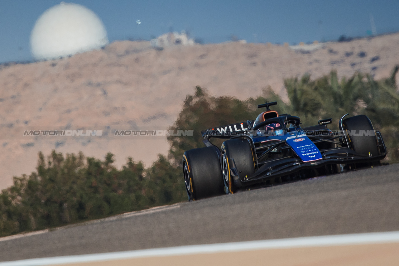 TEST BAHRAIN, Alexander Albon (THA) Williams Racing FW46.

23.02.2024. Formula 1 Testing, Sakhir, Bahrain, Day Three.

- www.xpbimages.com, EMail: requests@xpbimages.com © Copyright: Bearne / XPB Images