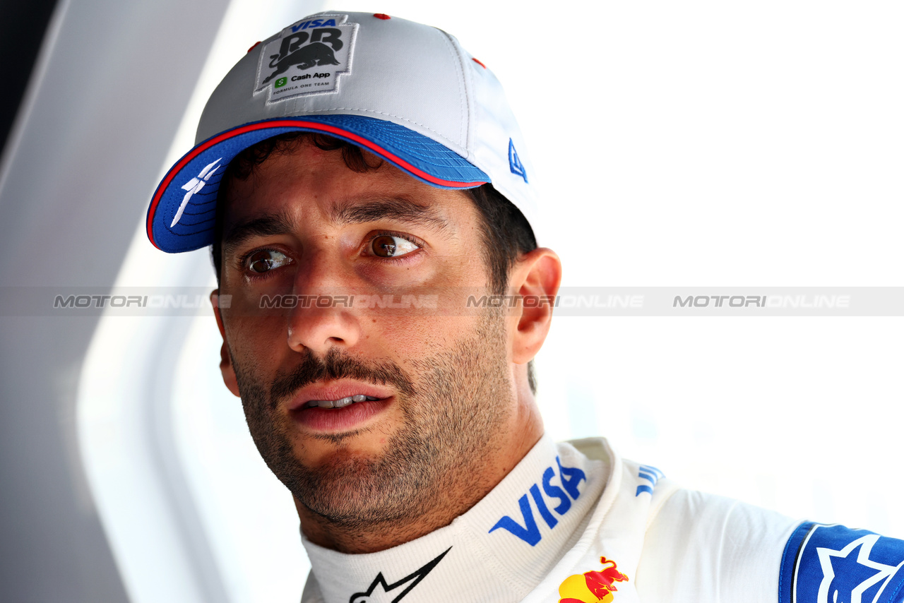 TEST BAHRAIN, Daniel Ricciardo (AUS) RB.

23.02.2024. Formula 1 Testing, Sakhir, Bahrain, Day Three.

 - www.xpbimages.com, EMail: requests@xpbimages.com © Copyright: Coates / XPB Images