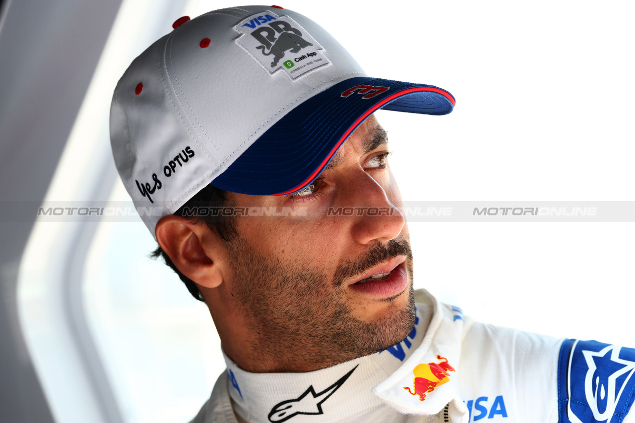 TEST BAHRAIN, Daniel Ricciardo (AUS) RB.

23.02.2024. Formula 1 Testing, Sakhir, Bahrain, Day Three.

 - www.xpbimages.com, EMail: requests@xpbimages.com © Copyright: Coates / XPB Images