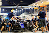 BAHRAIN TEST, Alexander Albon (THA) Williams Racing FW46 practices pit stop. 23.02.2024. Formula 1 Testing, Sakhir, Bahrain, Day Three. - www.xpbimages.com, EMail: requests@xpbimages.com © Copyright: Batchelor / XPB Images