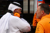 TEST BAHRAIN, (L to R): Sheikh Mohammed bin Essa Al Khalifa (BRN) CEO of the Bahrain Economic Development Board e McLaren Shareholder with Zak Brown (USA) McLaren Executive Director.
23.02.2024. Formula 1 Testing, Sakhir, Bahrain, Day Three.
 - www.xpbimages.com, EMail: requests@xpbimages.com © Copyright: Coates / XPB Images