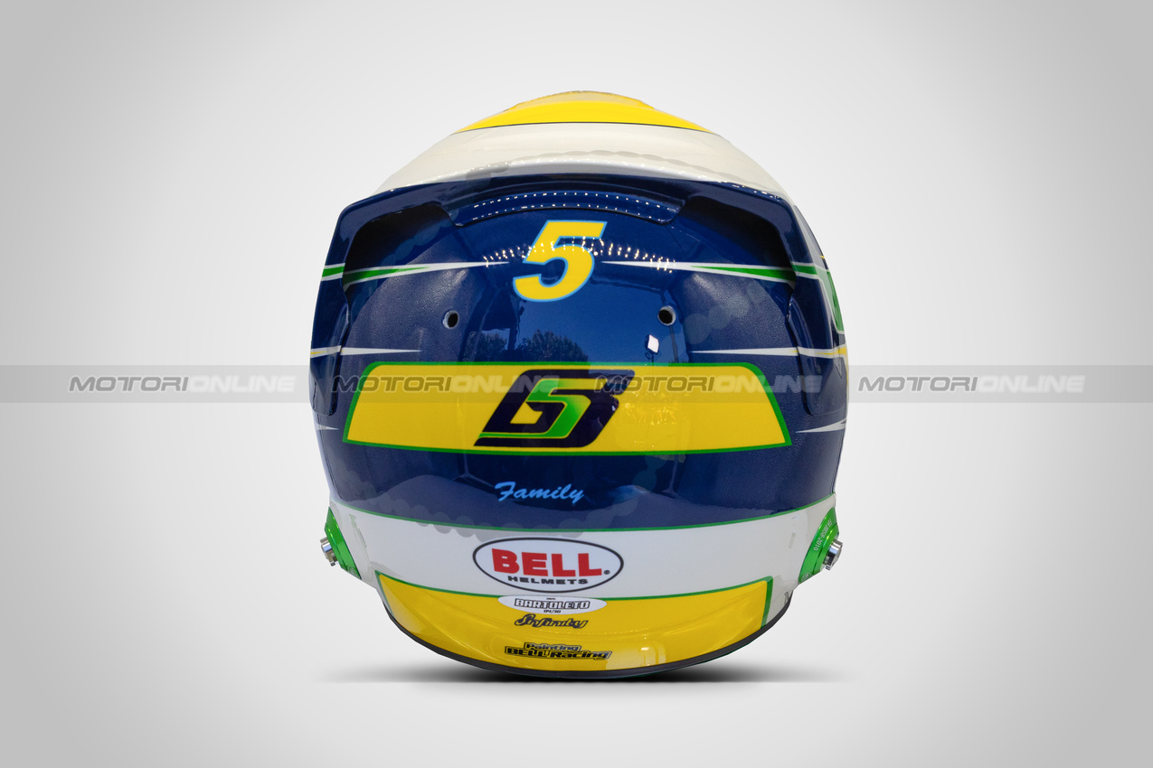 CASCHI 2025, The helmet of Gabriel Bortoleto (BRA) Sauber.

15.03.2025. Formula 1 World Championship, Rd 1, Australian Grand Prix, Albert Park, Melbourne, Australia, Qualifiche Day.

- www.xpbimages.com, EMail: requests@xpbimages.com © Copyright: XPB Images