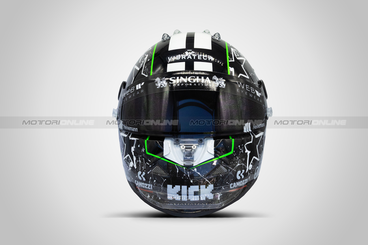 CASCHI 2025, The helmet of Nico Hulkenberg (GER) Sauber.

15.03.2025. Formula 1 World Championship, Rd 1, Australian Grand Prix, Albert Park, Melbourne, Australia, Qualifiche Day.

- www.xpbimages.com, EMail: requests@xpbimages.com © Copyright: XPB Images