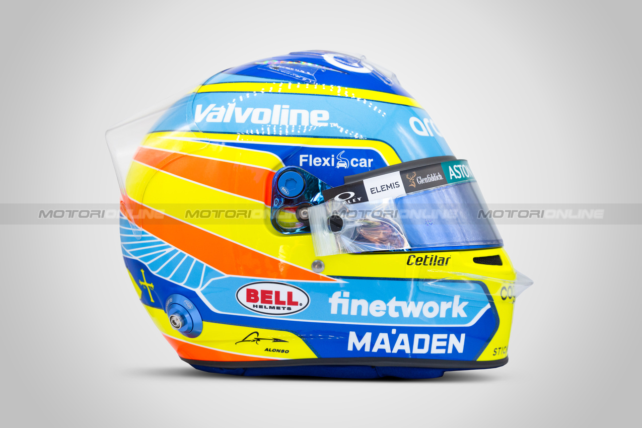 CASCHI 2025, The helmet of Fernando Alonso (ESP) Aston Martin F1 Team.

15.03.2025. Formula 1 World Championship, Rd 1, Australian Grand Prix, Albert Park, Melbourne, Australia, Qualifiche Day.

- www.xpbimages.com, EMail: requests@xpbimages.com © Copyright: XPB Images