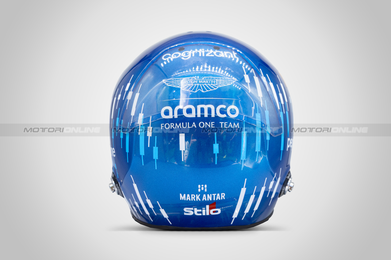 CASCHI 2025, The helmet of Lance Stroll (CDN) Aston Martin F1 Team.

15.03.2025. Formula 1 World Championship, Rd 1, Australian Grand Prix, Albert Park, Melbourne, Australia, Qualifiche Day.

- www.xpbimages.com, EMail: requests@xpbimages.com © Copyright: XPB Images