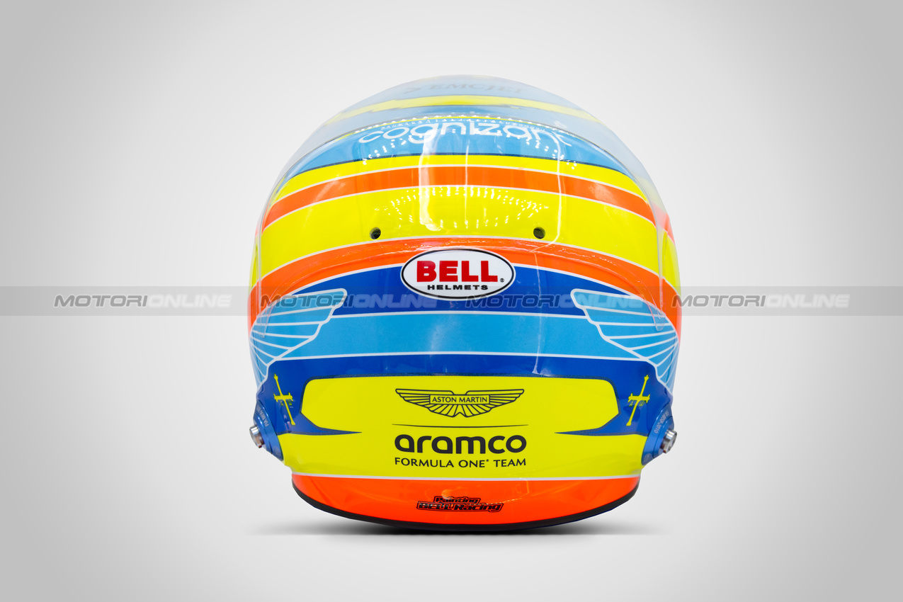 CASCHI 2025, The helmet of Fernando Alonso (ESP) Aston Martin F1 Team.

15.03.2025. Formula 1 World Championship, Rd 1, Australian Grand Prix, Albert Park, Melbourne, Australia, Qualifiche Day.

- www.xpbimages.com, EMail: requests@xpbimages.com © Copyright: XPB Images