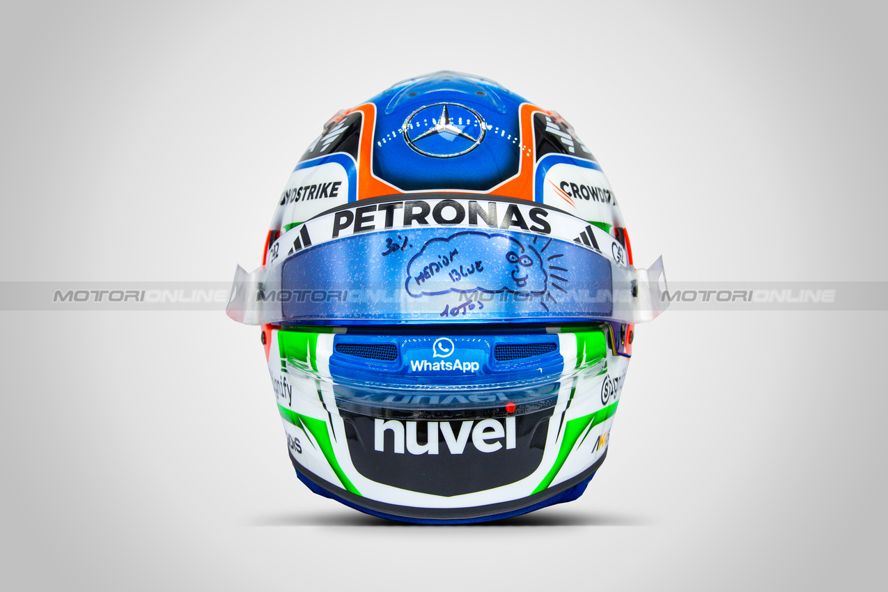CASCHI 2025, The helmet of Andrea Kimi Antonelli (ITA) Mercedes AMG F1.

15.03.2025. Formula 1 World Championship, Rd 1, Australian Grand Prix, Albert Park, Melbourne, Australia, Qualifiche Day.

- www.xpbimages.com, EMail: requests@xpbimages.com © Copyright: XPB Images