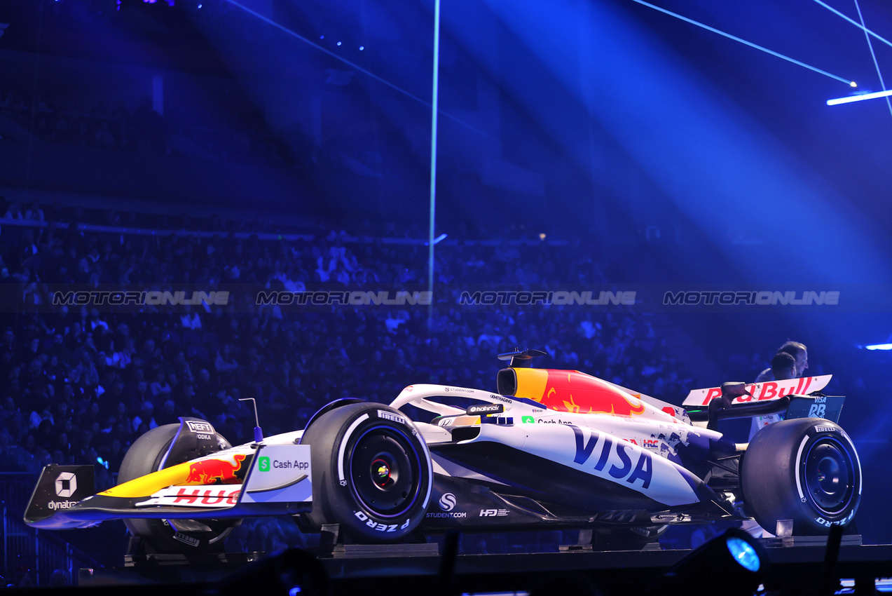 F1 75 LIVE, Racing Bulls VCARB 02.

18.02.2025. Formula One World Championship, F1 75 Live. O2 Arena, London, England.

- www.xpbimages.com, EMail: requests@xpbimages.com © Copyright: Batchelor / XPB Images