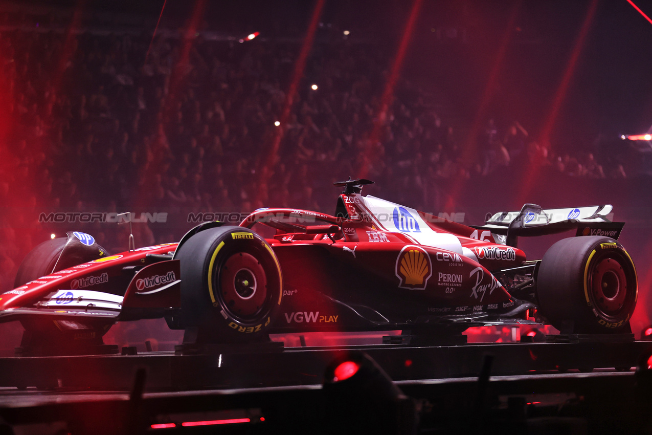 F1 75 LIVE, Ferrari SF-25.

18.02.2025. Formula One World Championship, F1 75 Live. O2 Arena, London, England.

- www.xpbimages.com, EMail: requests@xpbimages.com © Copyright: Batchelor / XPB Images