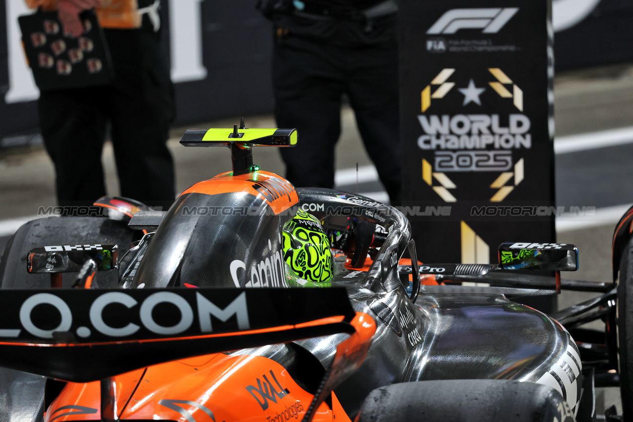 GP ABU DHABI, Third placed World Champion in parc ferme at the end of the race.

07.12.2025. Formula 1 World Championship, Rd 24, Abu Dhabi Grand Prix, Yas Marina Circuit, Abu Dhabi, Gara Day.

- www.xpbimages.com, EMail: requests@xpbimages.com © Copyright: Batchelor / XPB Images