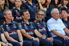 GP ABU DHABI, (L to R): Paul Monaghan (GBR) Red Bull Racing Chief Engineer; Pierre Wache (FRA) Red Bull Racing Technical Director; Laurent Mekies (FRA) Red Bull Racing Team Principal e CEO; e Dr Helmut Marko (AUT) Red Bull Motorsport Consultant, at a team photograph.
07.12.2025. Formula 1 World Championship, Rd 24, Abu Dhabi Grand Prix, Yas Marina Circuit, Abu Dhabi, Gara Day.
- www.xpbimages.com, EMail: requests@xpbimages.com © Copyright: Batchelor / XPB Images