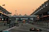 GP ABU DHABI, Oscar Piastri (AUS) McLaren MCL39.
07.12.2025. Formula 1 World Championship, Rd 24, Abu Dhabi Grand Prix, Yas Marina Circuit, Abu Dhabi, Gara Day.
- www.xpbimages.com, EMail: requests@xpbimages.com © Copyright: Batchelor / XPB Images