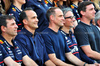 GP ABU DHABI, (L to R): Pierre Wache (FRA) Red Bull Racing Technical Director; Ahmet Mercan, Red Bull Global Head of Motorsports; Oliver Mintzlaff (GER) Red Bull Managing Director; e Laurent Mekies (FRA) Red Bull Racing Team Principal e CEO, at a team photograph.

07.12.2025. Formula 1 World Championship, Rd 24, Abu Dhabi Grand Prix, Yas Marina Circuit, Abu Dhabi, Gara Day.

- www.xpbimages.com, EMail: requests@xpbimages.com © Copyright: Batchelor / XPB Images
