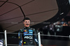 GP ABU DHABI, Third placed World Champion Lando Norris (GBR) McLaren celebrates on the podium.
07.12.2025. Formula 1 World Championship, Rd 24, Abu Dhabi Grand Prix, Yas Marina Circuit, Abu Dhabi, Gara Day.
- www.xpbimages.com, EMail: requests@xpbimages.com © Copyright: Batchelor / XPB Images