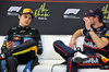 GP ABU DHABI, (L to R): Oscar Piastri (AUS) McLaren e Max Verstappen (NLD) Red Bull Racing in the post race FIA Press Conference.

07.12.2025. Formula 1 World Championship, Rd 24, Abu Dhabi Grand Prix, Yas Marina Circuit, Abu Dhabi, Gara Day.

- www.xpbimages.com, EMail: requests@xpbimages.com © Copyright: Charniaux / XPB Images