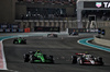 GP ABU DHABI, Gabriel Bortoleto (BRA) Sauber C45 e Oliver Bearman (GBR) Haas VF-25 battle for position.

07.12.2025. Formula 1 World Championship, Rd 24, Abu Dhabi Grand Prix, Yas Marina Circuit, Abu Dhabi, Gara Day.

- www.xpbimages.com, EMail: requests@xpbimages.com © Copyright: Moy / XPB Images