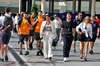 GP ABU DHABI, Guests in the paddock.
07.12.2025. Formula 1 World Championship, Rd 24, Abu Dhabi Grand Prix, Yas Marina Circuit, Abu Dhabi, Gara Day.
- www.xpbimages.com, EMail: requests@xpbimages.com © Copyright: Moy / XPB Images