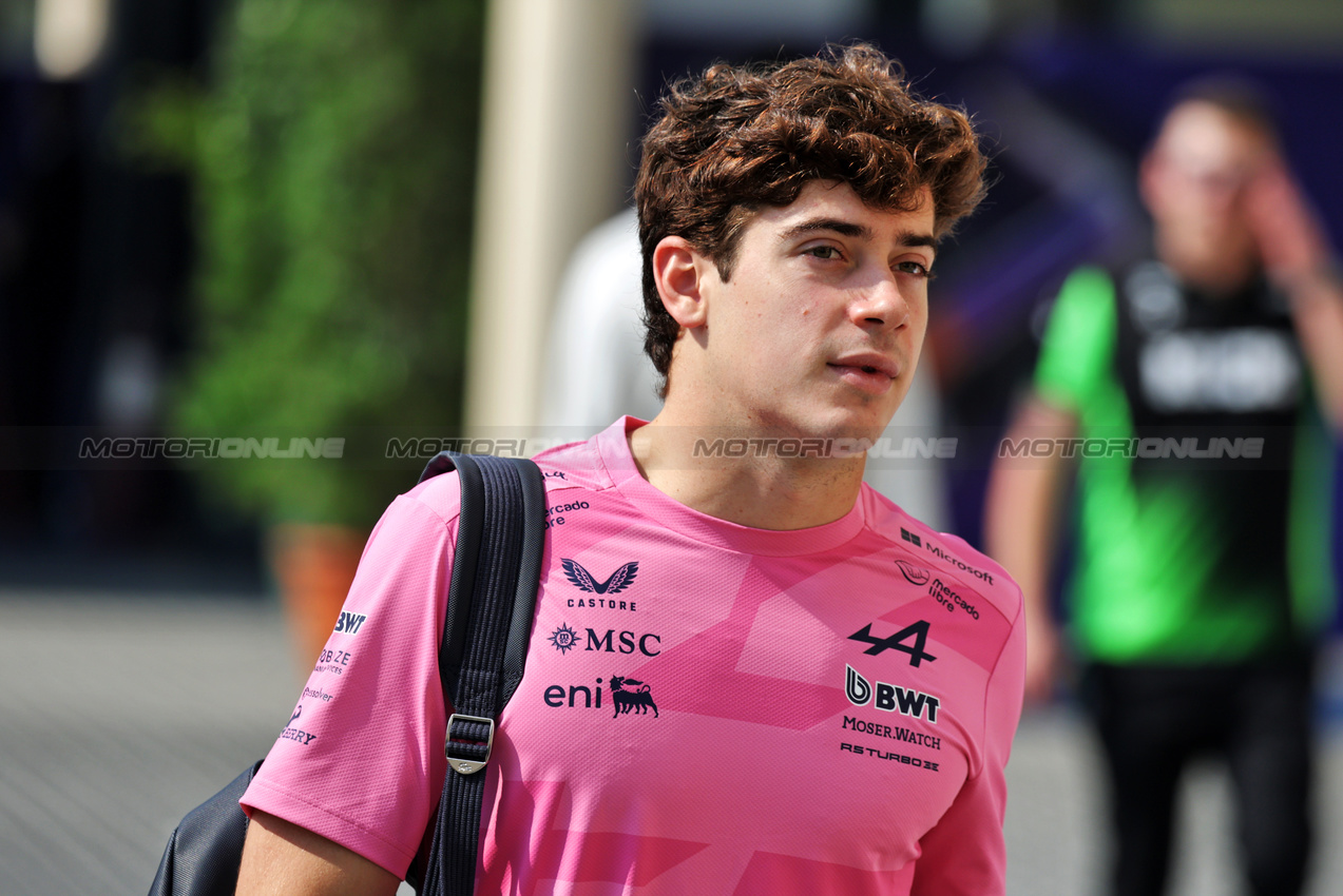 GP ABU DHABI, Franco Colapinto (ARG) Alpine F1 Team.

04.12.2025. Formula 1 World Championship, Rd 24, Abu Dhabi Grand Prix, Yas Marina Circuit, Abu Dhabi, Preparation Day.

- www.xpbimages.com, EMail: requests@xpbimages.com © Copyright: Moy / XPB Images