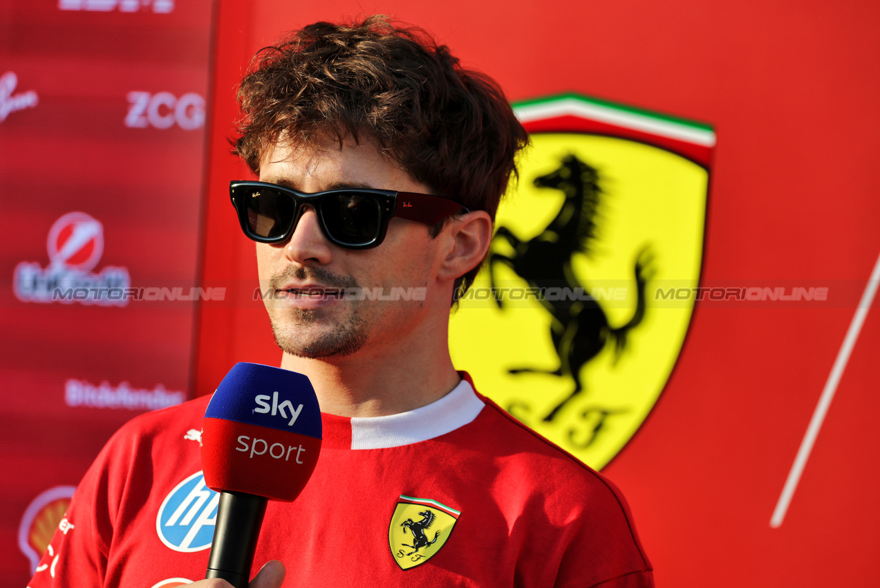 GP ABU DHABI, Charles Leclerc (MON) Ferrari.
04.12.2025. Formula 1 World Championship, Rd 24, Abu Dhabi Grand Prix, Yas Marina Circuit, Abu Dhabi, Preparation Day.
- www.xpbimages.com, EMail: requests@xpbimages.com © Copyright: Moy / XPB Images