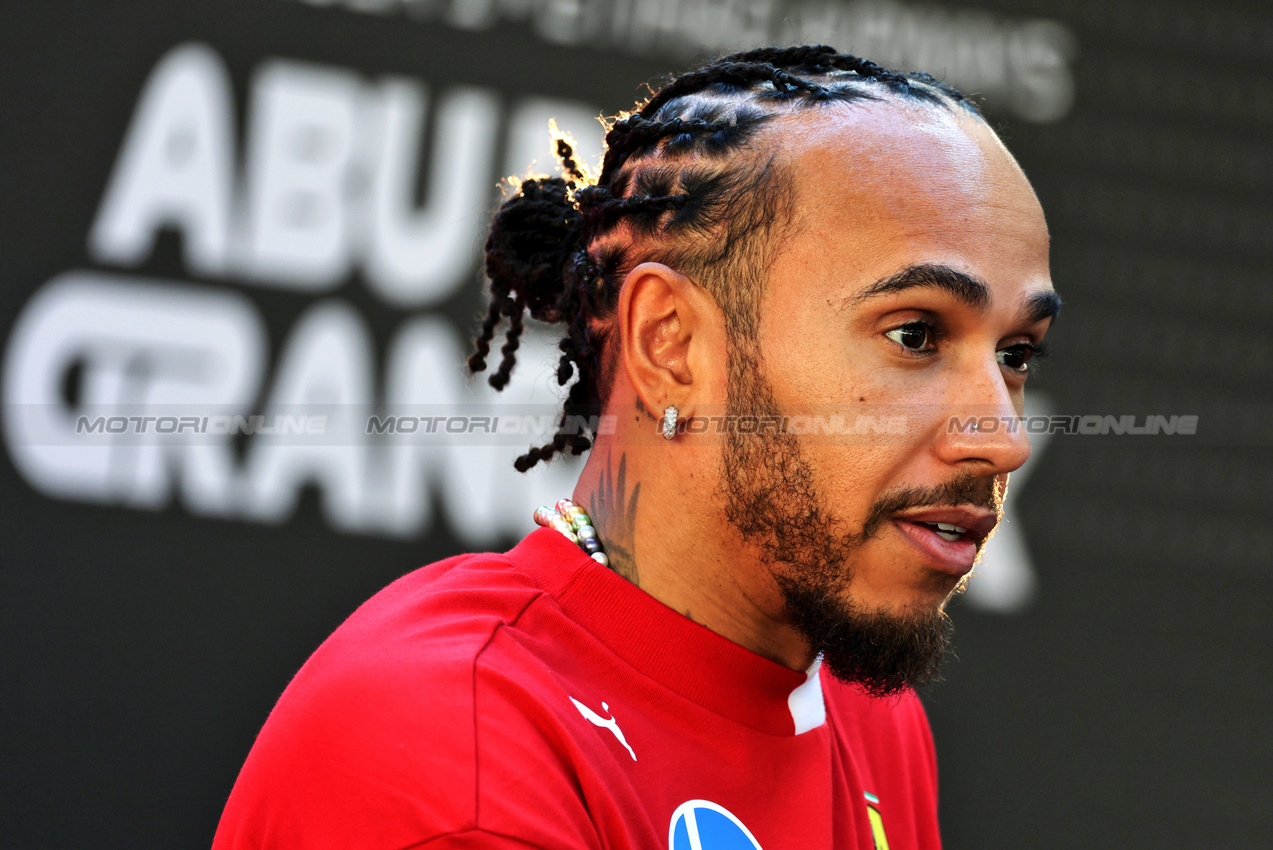 GP ABU DHABI, Lewis Hamilton (GBR) Ferrari.

04.12.2025. Formula 1 World Championship, Rd 24, Abu Dhabi Grand Prix, Yas Marina Circuit, Abu Dhabi, Preparation Day.

- www.xpbimages.com, EMail: requests@xpbimages.com © Copyright: Moy / XPB Images
