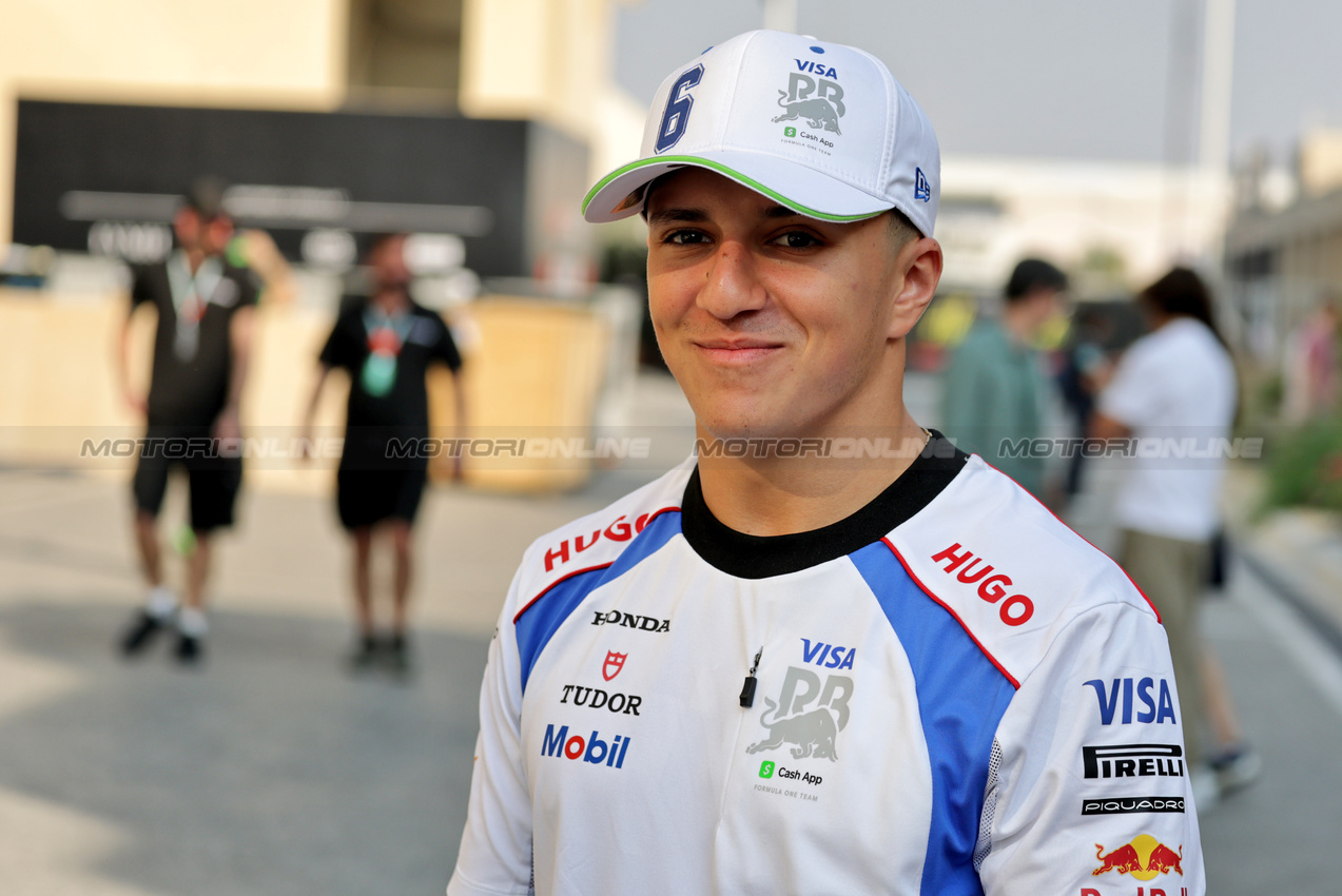 GP ABU DHABI, Isack Hadjar (FRA) Racing Bulls.

04.12.2025. Formula 1 World Championship, Rd 24, Abu Dhabi Grand Prix, Yas Marina Circuit, Abu Dhabi, Preparation Day.

- www.xpbimages.com, EMail: requests@xpbimages.com © Copyright: Moy / XPB Images