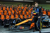 GP ABU DHABI, Oscar Piastri (AUS) McLaren at a team photograph.
04.12.2025. Formula 1 World Championship, Rd 24, Abu Dhabi Grand Prix, Yas Marina Circuit, Abu Dhabi, Preparation Day.
- www.xpbimages.com, EMail: requests@xpbimages.com © Copyright: Bearne / XPB Images