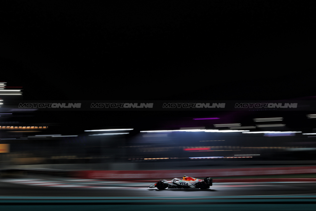 GP ABU DHABI, Liam Lawson (NZL) Racing Bulls VCARB 02.

06.12.2025. Formula 1 World Championship, Rd 24, Abu Dhabi Grand Prix, Yas Marina Circuit, Abu Dhabi, Qualifiche Day.

- www.xpbimages.com, EMail: requests@xpbimages.com © Copyright: Charniaux / XPB Images