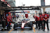 GP ABU DHABI, Lewis Hamilton (GBR) Ferrari SF-25 in the pits.
06.12.2025. Formula 1 World Championship, Rd 24, Abu Dhabi Grand Prix, Yas Marina Circuit, Abu Dhabi, Qualifiche Day.
- www.xpbimages.com, EMail: requests@xpbimages.com © Copyright: Batchelor / XPB Images