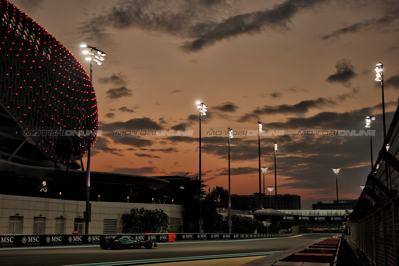 GP ABU DHABI, Lance Stroll (CDN) Aston Martin F1 Team AMR25.
05.12.2025. Formula 1 World Championship, Rd 24, Abu Dhabi Grand Prix, Yas Marina Circuit, Abu Dhabi, Practice Day.
- www.xpbimages.com, EMail: requests@xpbimages.com © Copyright: Charniaux / XPB Images