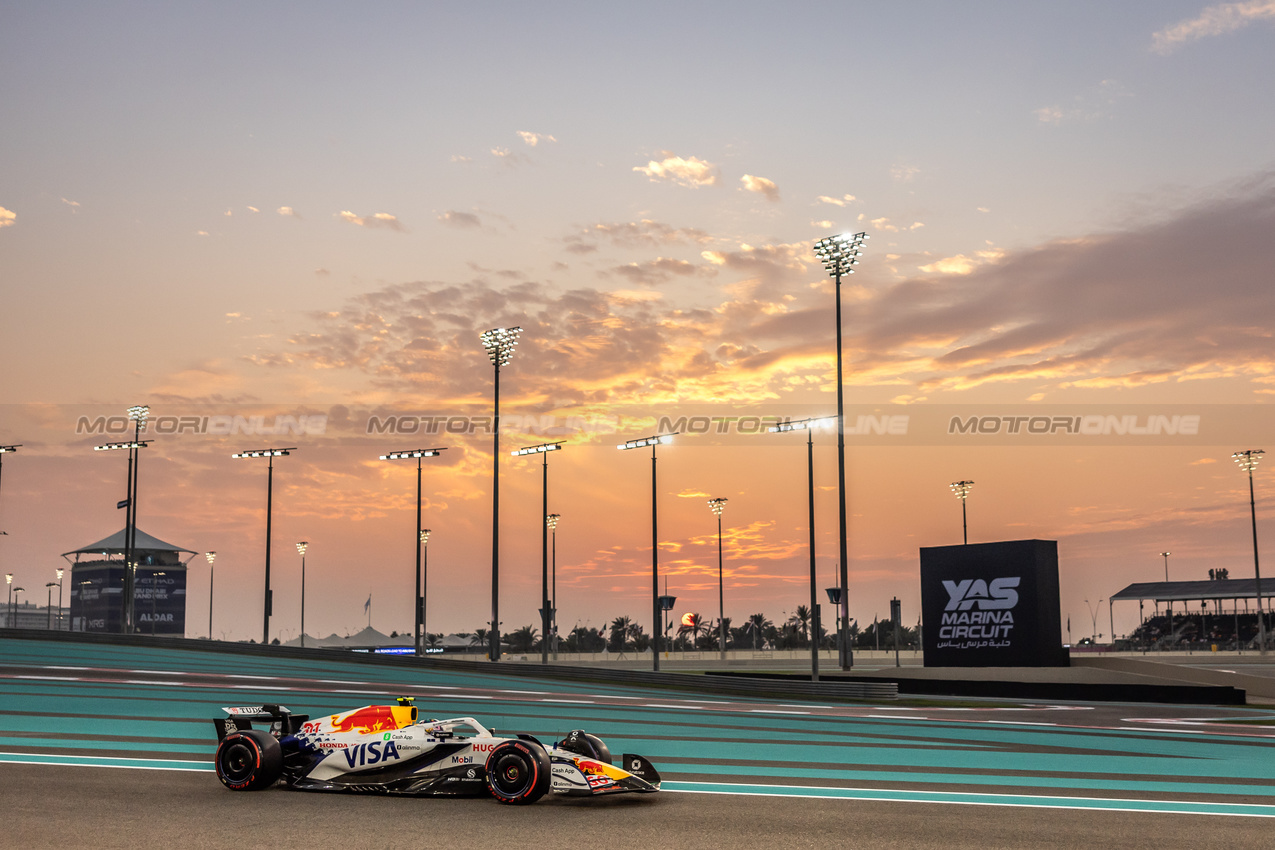 GP ABU DHABI, Liam Lawson (NZL) Racing Bulls VCARB 02.
05.12.2025. Formula 1 World Championship, Rd 24, Abu Dhabi Grand Prix, Yas Marina Circuit, Abu Dhabi, Practice Day.
- www.xpbimages.com, EMail: requests@xpbimages.com © Copyright: Bearne / XPB Images