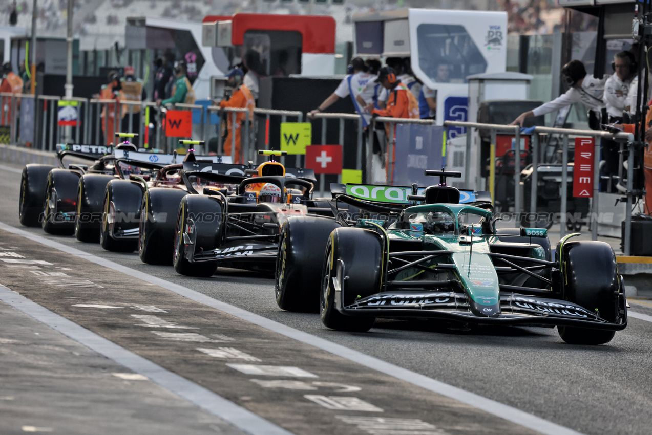 GP ABU DHABI, Lance Stroll (CDN) Aston Martin F1 Team AMR25 leaves the pits.
05.12.2025. Formula 1 World Championship, Rd 24, Abu Dhabi Grand Prix, Yas Marina Circuit, Abu Dhabi, Practice Day.
- www.xpbimages.com, EMail: requests@xpbimages.com © Copyright: Moy / XPB Images