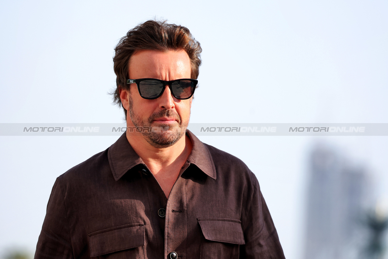 GP ARABIA SAUDITA, Fernando Alonso (ESP) Aston Martin F1 Team.

17.04.2025. Formula 1 World Championship, Rd 5, Saudi Arabian Grand Prix, Jeddah, Saudi Arabia, Preparation Day.

- www.xpbimages.com, EMail: requests@xpbimages.com © Copyright: Bearne / XPB Images