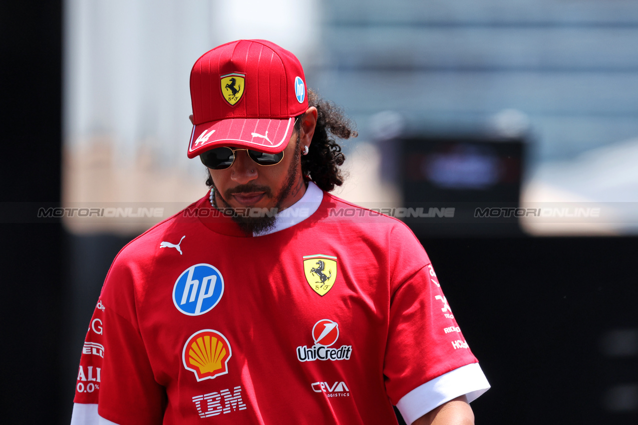 GP ARABIA SAUDITA, Lewis Hamilton (GBR) Ferrari.

17.04.2025. Formula 1 World Championship, Rd 5, Saudi Arabian Grand Prix, Jeddah, Saudi Arabia, Preparation Day.

- www.xpbimages.com, EMail: requests@xpbimages.com © Copyright: Bearne / XPB Images