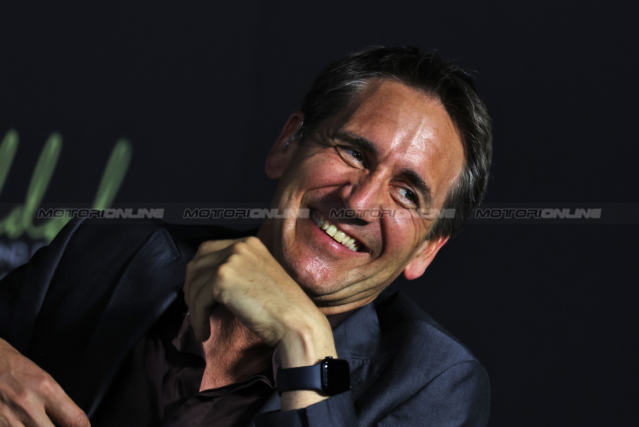 GP ARABIA SAUDITA, Tom Clarkson (GBR) Journalist in the FIA Press Conference.

17.04.2025. Formula 1 World Championship, Rd 5, Saudi Arabian Grand Prix, Jeddah, Saudi Arabia, Preparation Day.

- www.xpbimages.com, EMail: requests@xpbimages.com © Copyright: Bearne / XPB Images