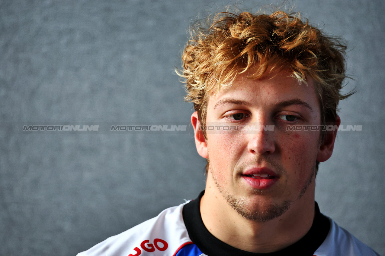 GP ARABIA SAUDITA, Liam Lawson (NZL) Racing Bulls.

17.04.2025. Formula 1 World Championship, Rd 5, Saudi Arabian Grand Prix, Jeddah, Saudi Arabia, Preparation Day.

- www.xpbimages.com, EMail: requests@xpbimages.com © Copyright: Batchelor / XPB Images