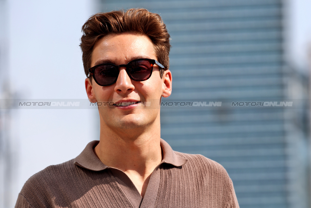 GP ARABIA SAUDITA, George Russell (GBR) Mercedes AMG F1.

17.04.2025. Formula 1 World Championship, Rd 5, Saudi Arabian Grand Prix, Jeddah, Saudi Arabia, Preparation Day.

 - www.xpbimages.com, EMail: requests@xpbimages.com © Copyright: Rew / XPB Images