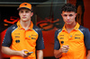 GP ARABIA SAUDITA, (L to R): Oscar Piastri (AUS) McLaren e team mate Lando Norris (GBR) McLaren.

17.04.2025. Formula 1 World Championship, Rd 5, Saudi Arabian Grand Prix, Jeddah, Saudi Arabia, Preparation Day.

- www.xpbimages.com, EMail: requests@xpbimages.com © Copyright: Batchelor / XPB Images