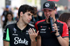GP ARABIA SAUDITA, (L to R): Gabriel Bortoleto (BRA) Sauber with Oliver Bearman (GBR) Haas F1 Team.

17.04.2025. Formula 1 World Championship, Rd 5, Saudi Arabian Grand Prix, Jeddah, Saudi Arabia, Preparation Day.

 - www.xpbimages.com, EMail: requests@xpbimages.com © Copyright: Coates / XPB Images
