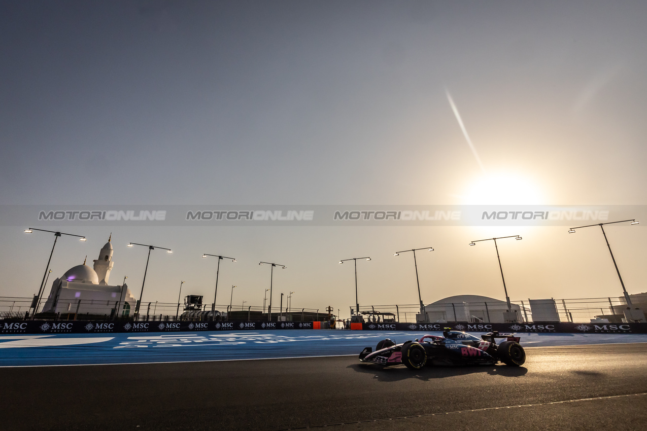 GP ARABIA SAUDITA, Jack Doohan (AUS) Alpine F1 Team A525.

18.04.2025. Formula 1 World Championship, Rd 5, Saudi Arabian Grand Prix, Jeddah, Saudi Arabia, Practice Day.

- www.xpbimages.com, EMail: requests@xpbimages.com © Copyright: Bearne / XPB Images